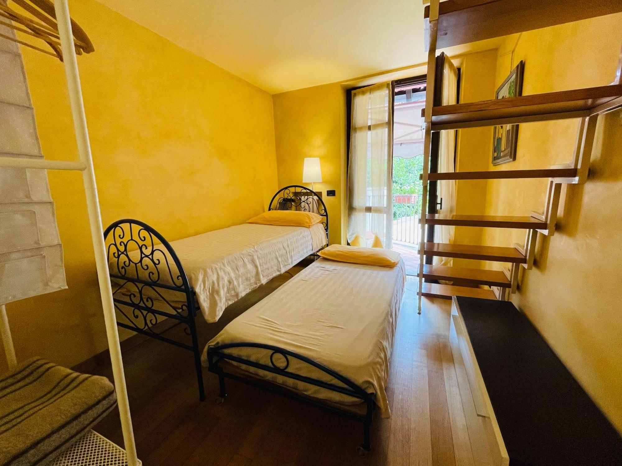 Casa Caroli, Charme E Comfort Nel Cuore Di Alba Exterior foto